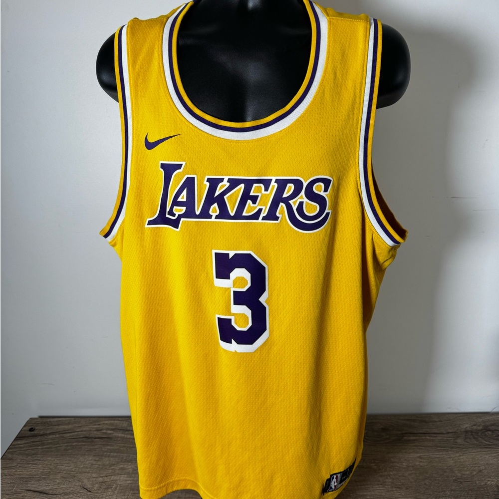 Nike Los Angeles Lakers Anthony Davis #3 Basketball Jersey - Size XXL